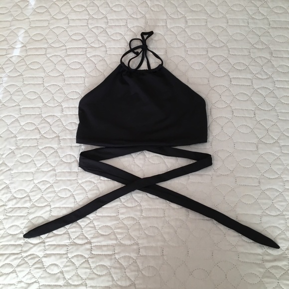 ❌SOLD❌Beach Riot Black Halter Wrap Swim Bikini Top - Picture 5 of 8